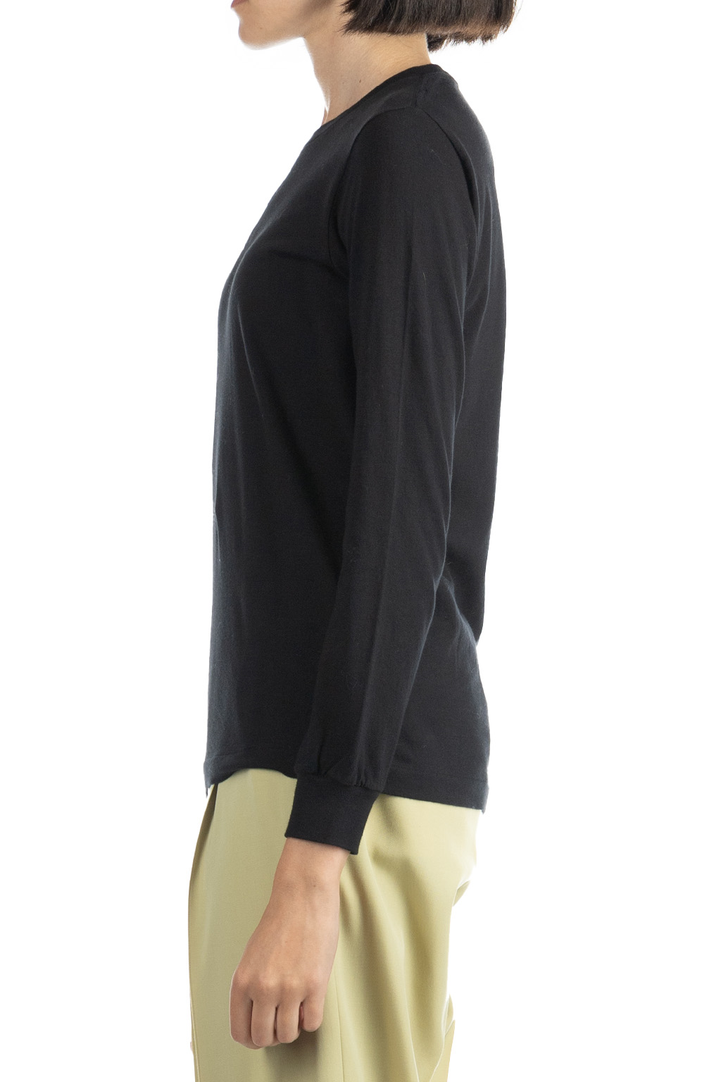 AURALEE◆SEAMLESS ROUND NECK L/S TEE/1/BLK/abau06st Auralee Womens Seamless Crew Neck Tee in Black Curated at