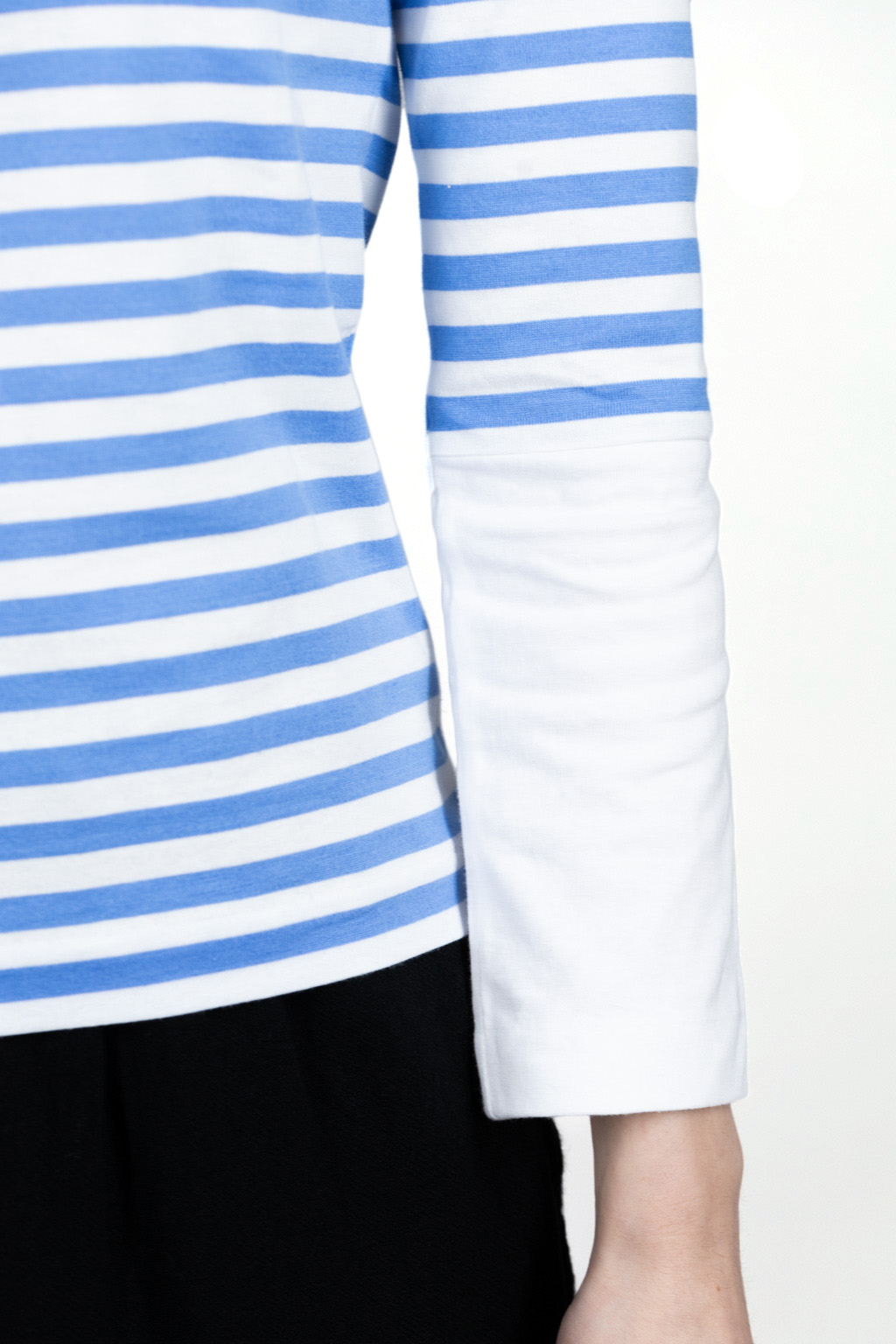 Comme Des Garcons Play Small Red Heart Striped LS T-Shirt - Blue x White