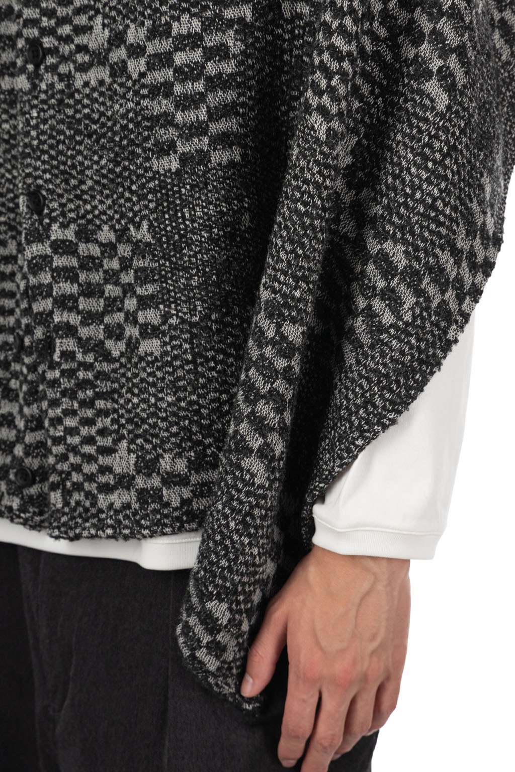 Engineered Garments - Button Shawl - Black/White Pattern Block Jacquard 