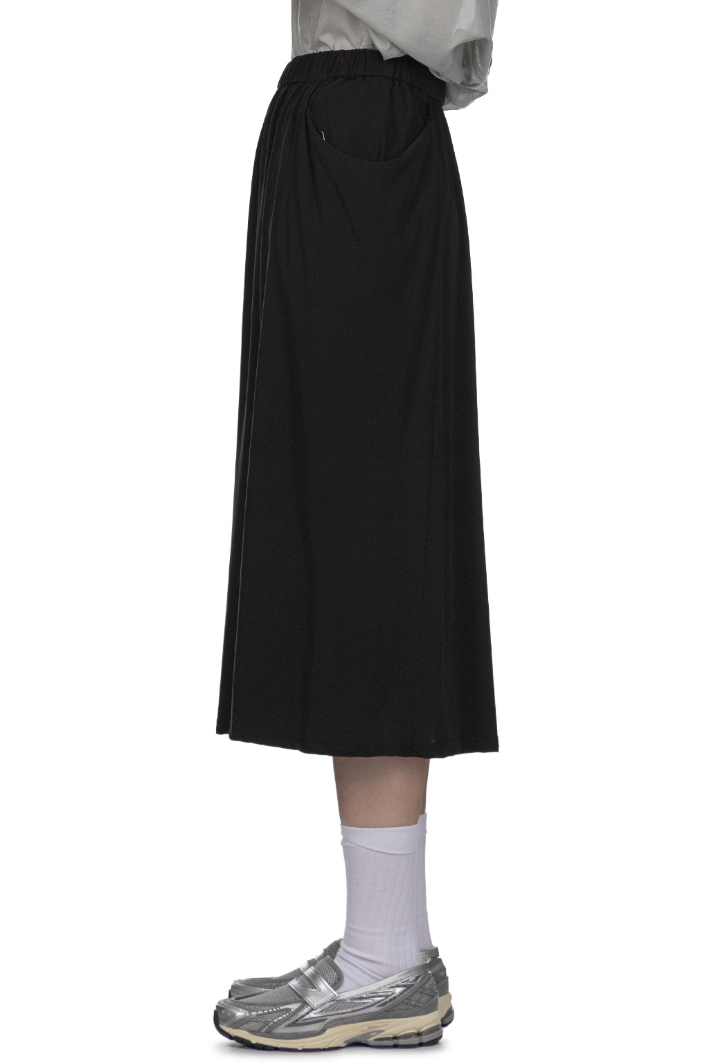 Evam Eva - Cut and Sew Skirt - Black