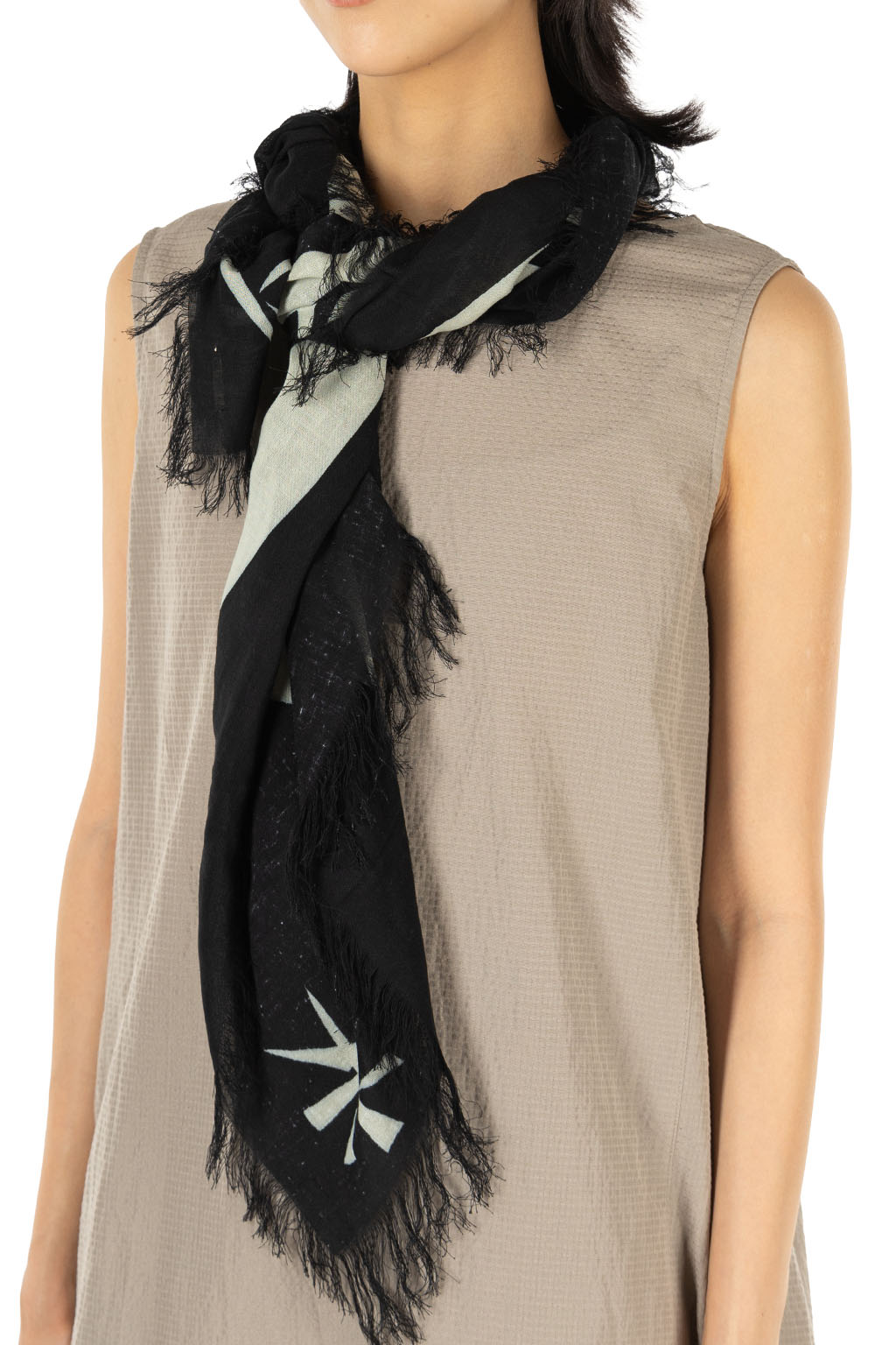 Kapital - Rayon Fringed Square Stole (GIANT PEACE) - Black