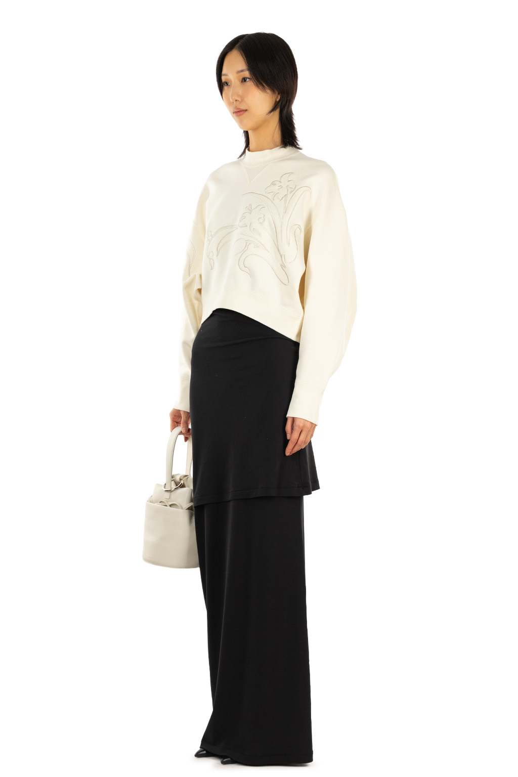 Mame Kurogouchi - Floral Embroidery Short Sweat Top - Ecru