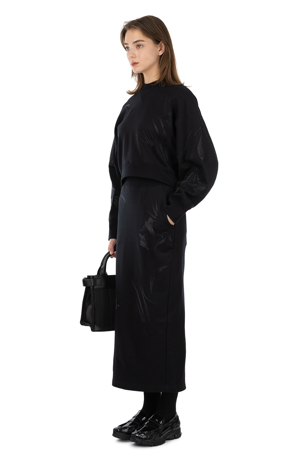 Mame Kurogouchi - Floral Motif Embroidered Sweatshirt - Black