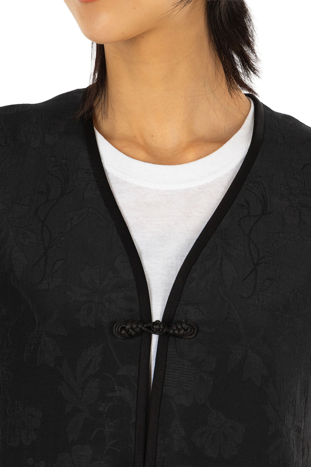 Mame Kurogouchi - Raised Jacquard Frog Button Vest - Black