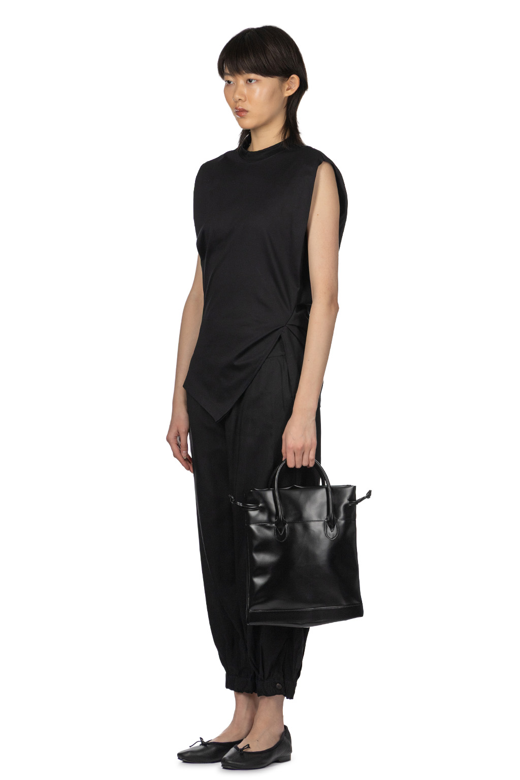 Mame Kurogouchi - Sleeveless Crew Neck Tee - Black