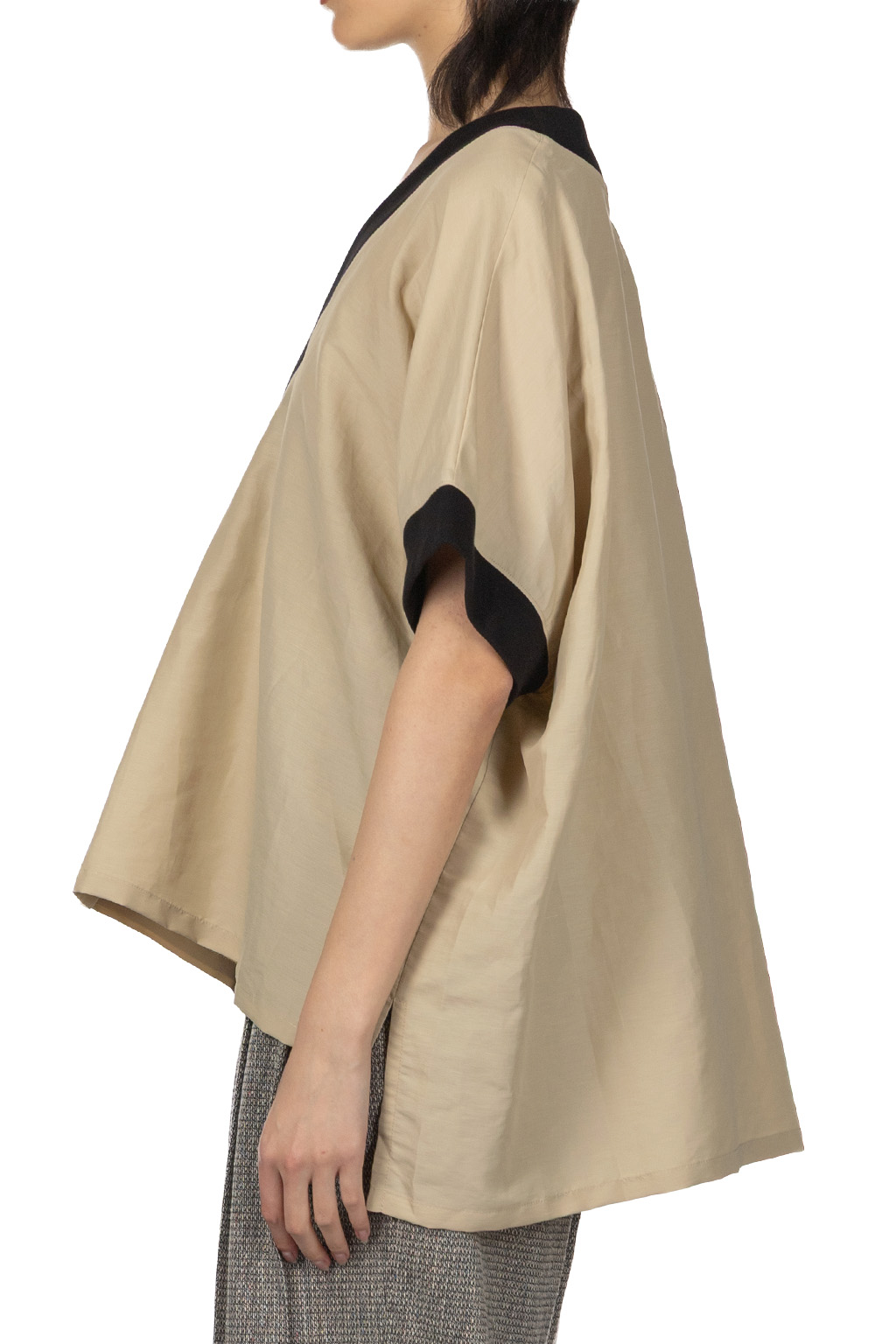 Manon - Linen Nylon Over Vest Blouse - Beige