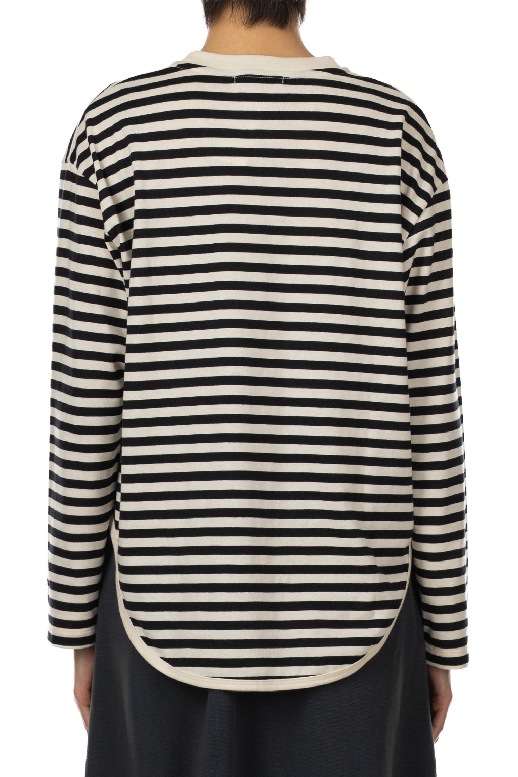 Manon - Round Hem Piping LS Border Tee