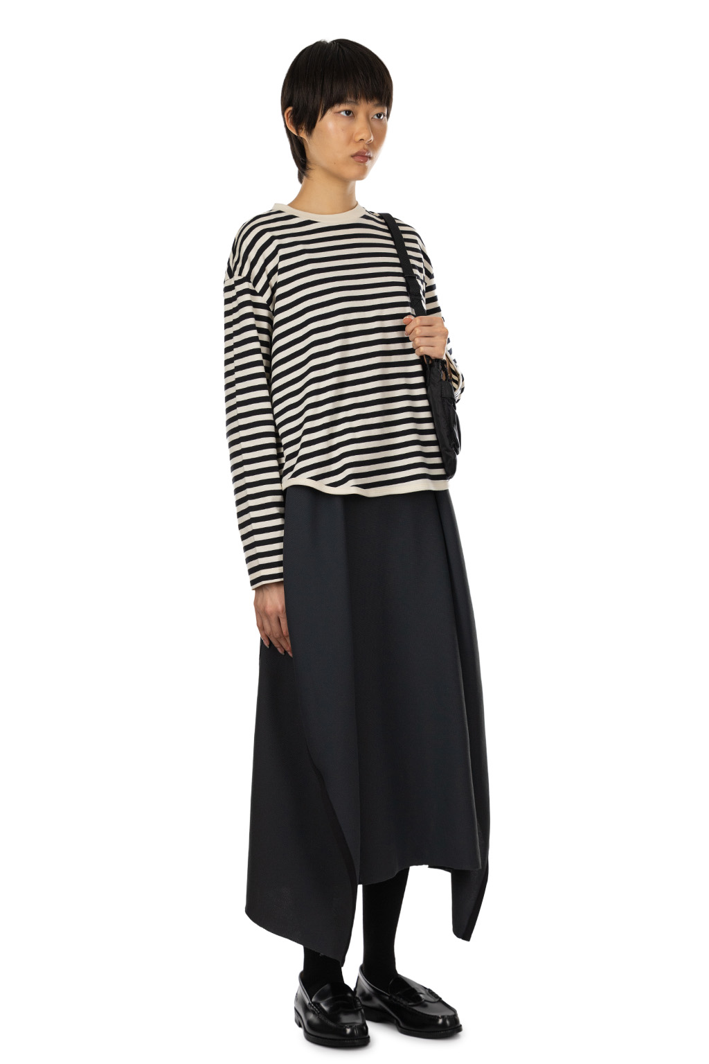 Manon - Round Hem Piping LS Border Tee