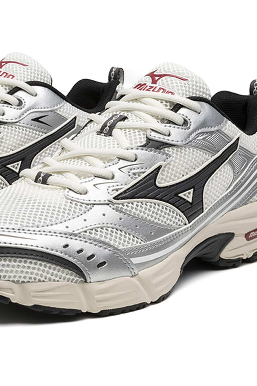 Mizuno - MXR Sport- Snow White Magnet