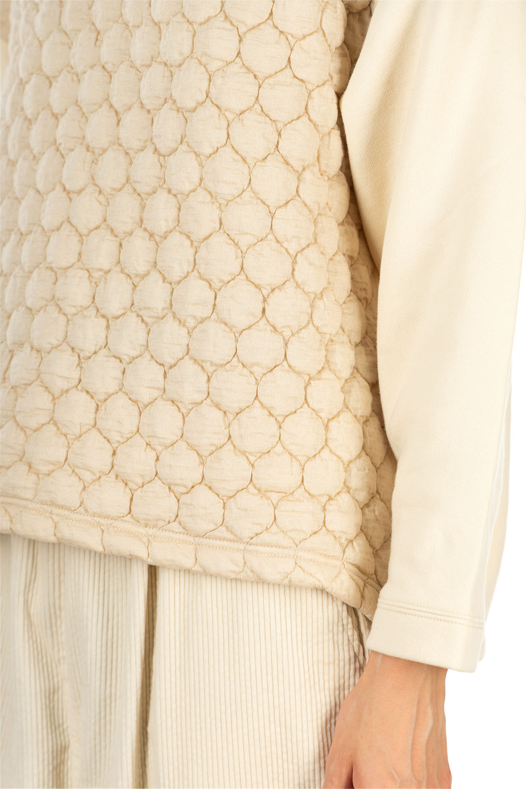 Nachukara - Circle Quilt Pullover
