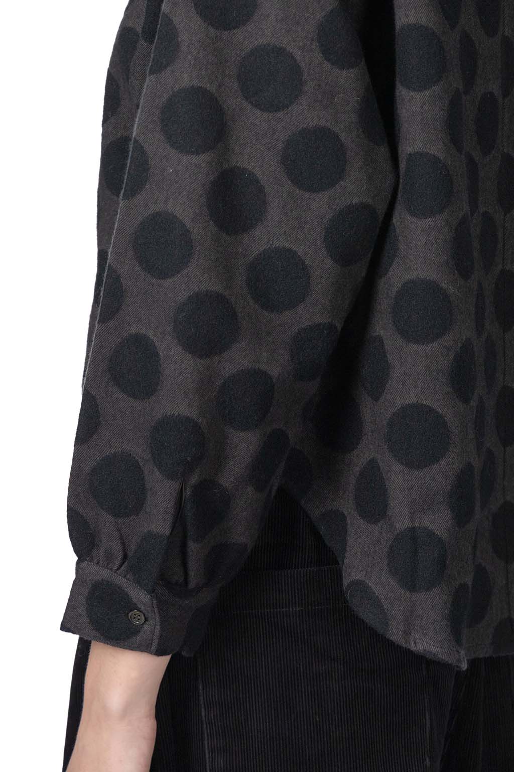 Nachukara - Dot Jaquard BottleNeck Pullover