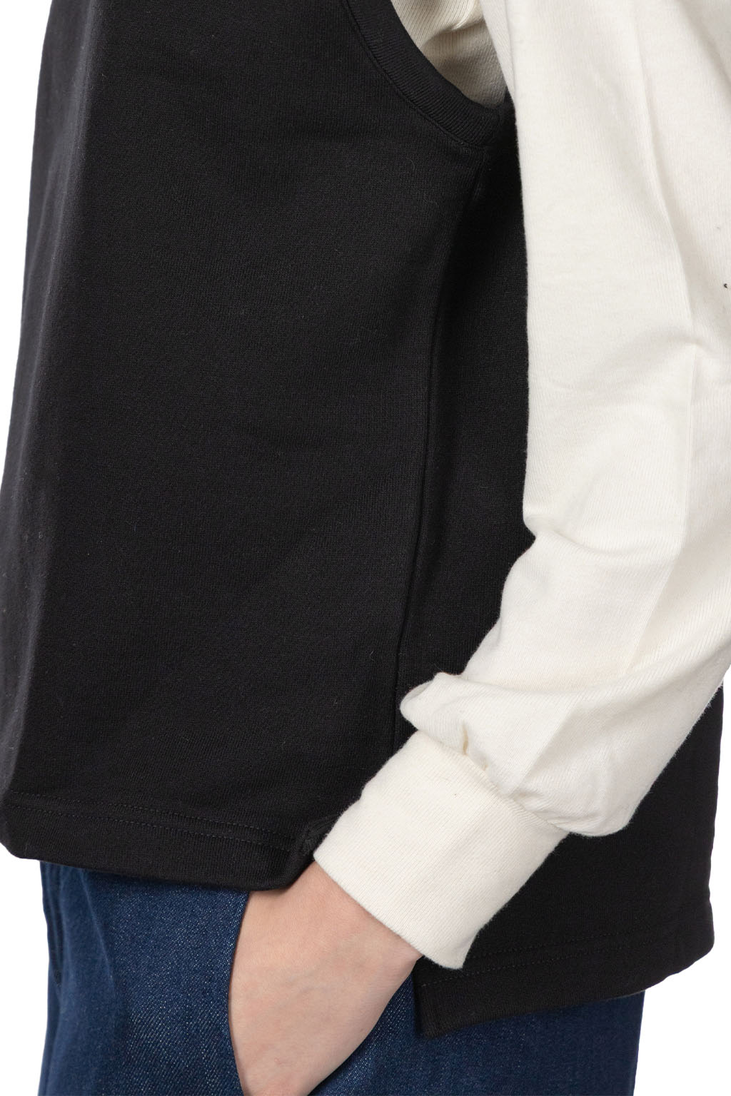 Nachukara - Bottle Neck Vest 