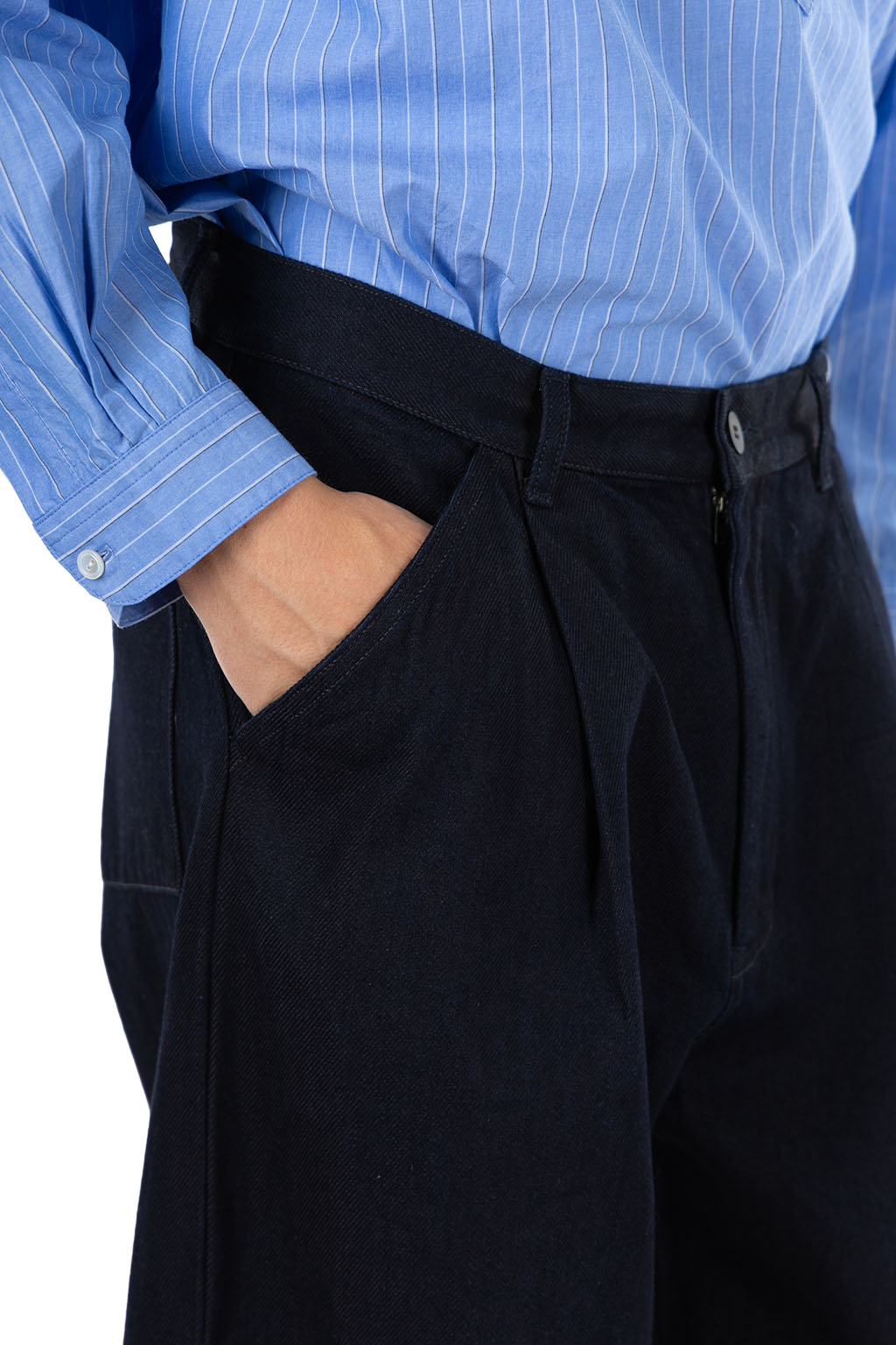 Still by hand - 12oz Denim Deep Tuck Pants - Dark Navy