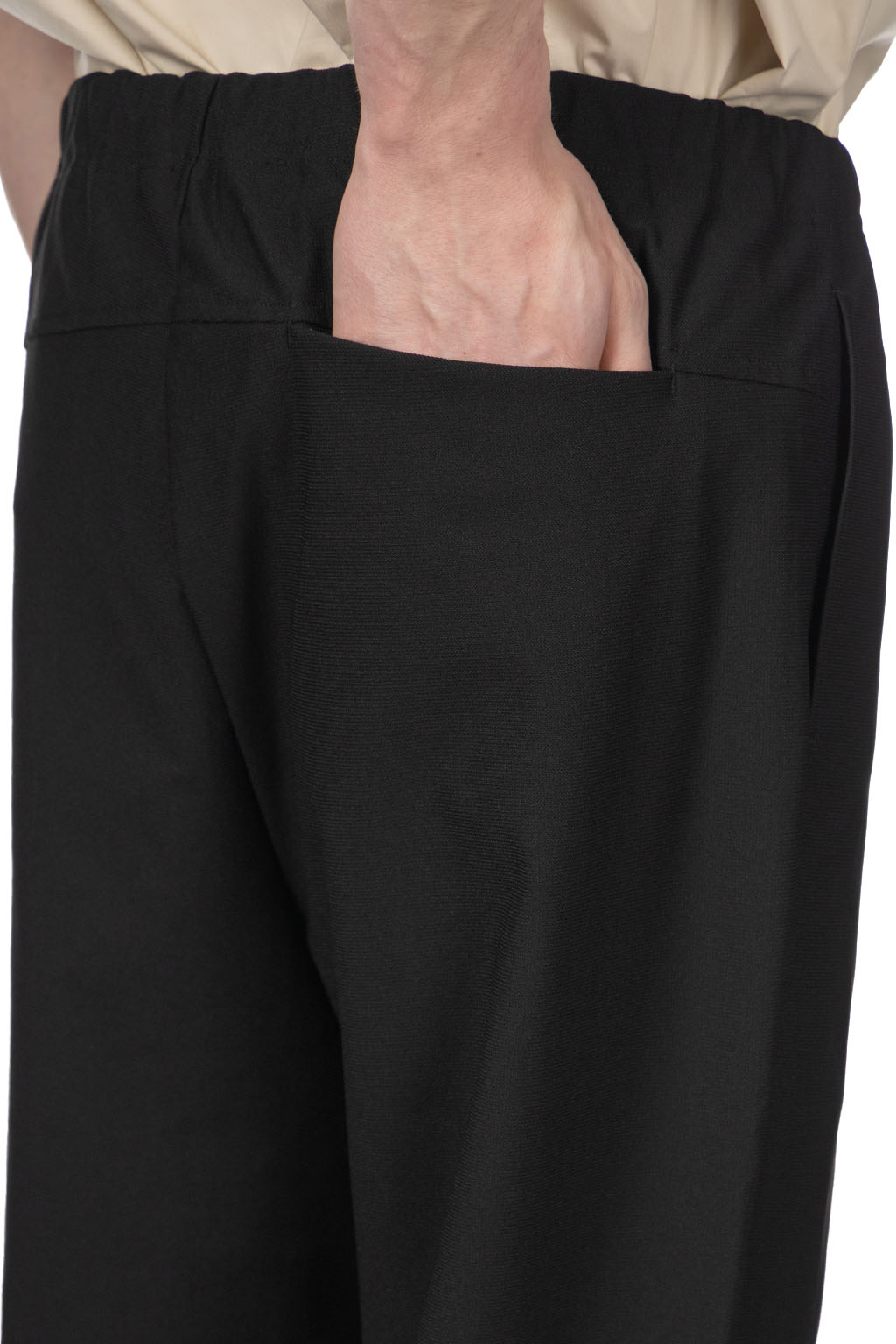 Still by hand - Slim Tapered Jersey Pants - Black