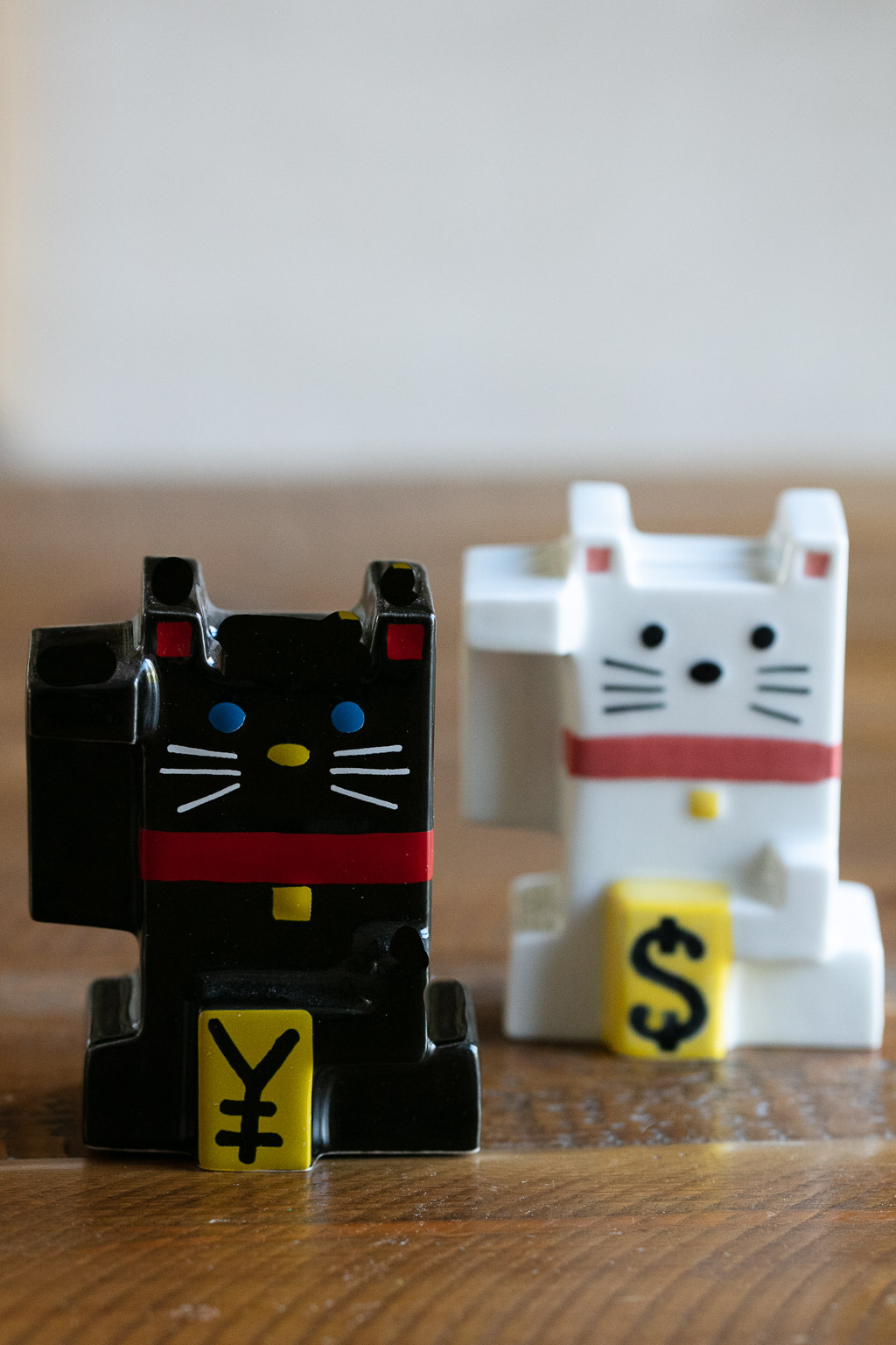 Tokyo Pixel Pixelated Lucky Cat Bank