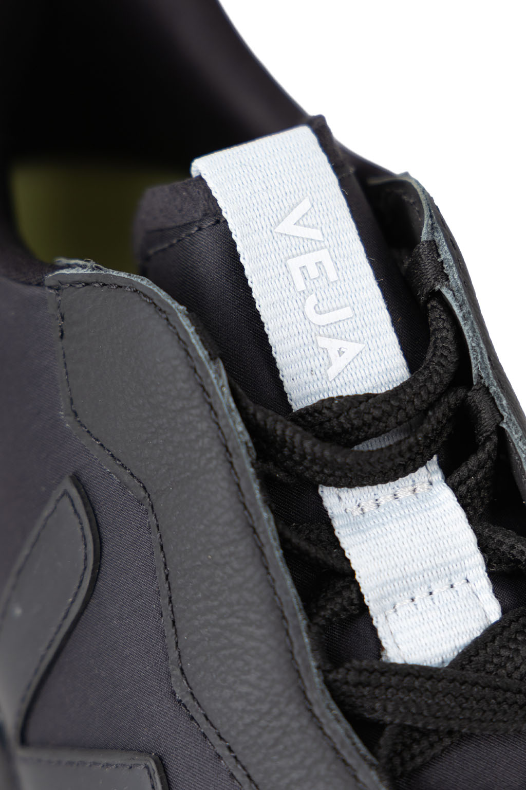 VEJA - x CFCL - Condor 3 Advanced Nolyn - Black