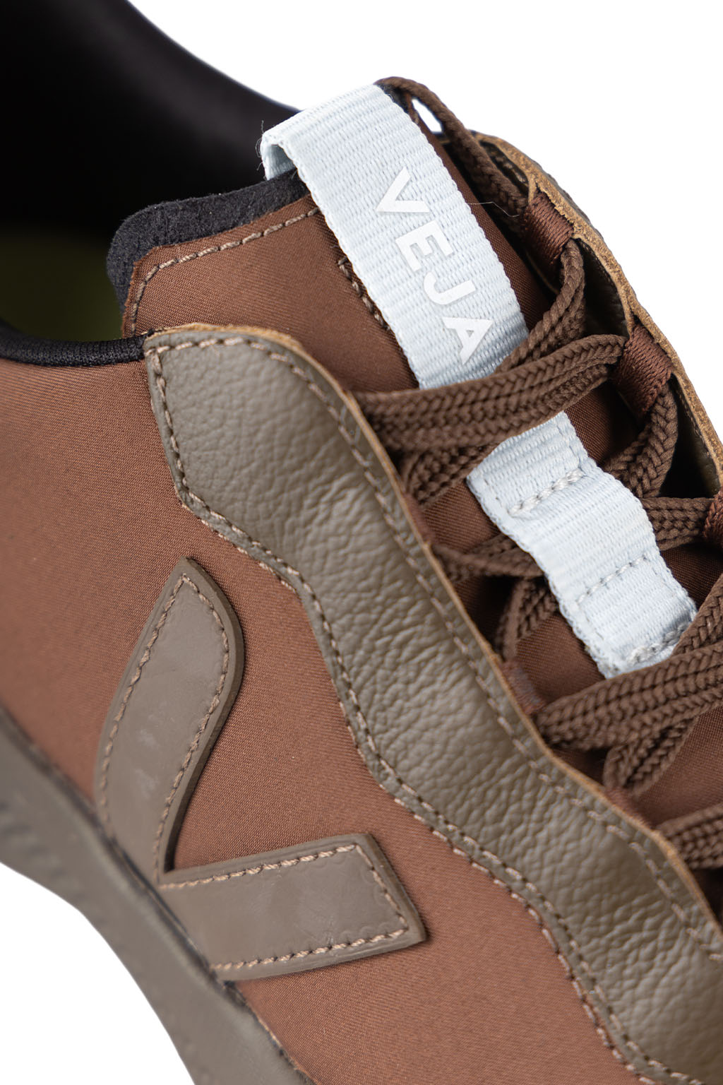 VEJA - x CFCL - Condor 3 Advanced Nolyn - Walnut Eagle