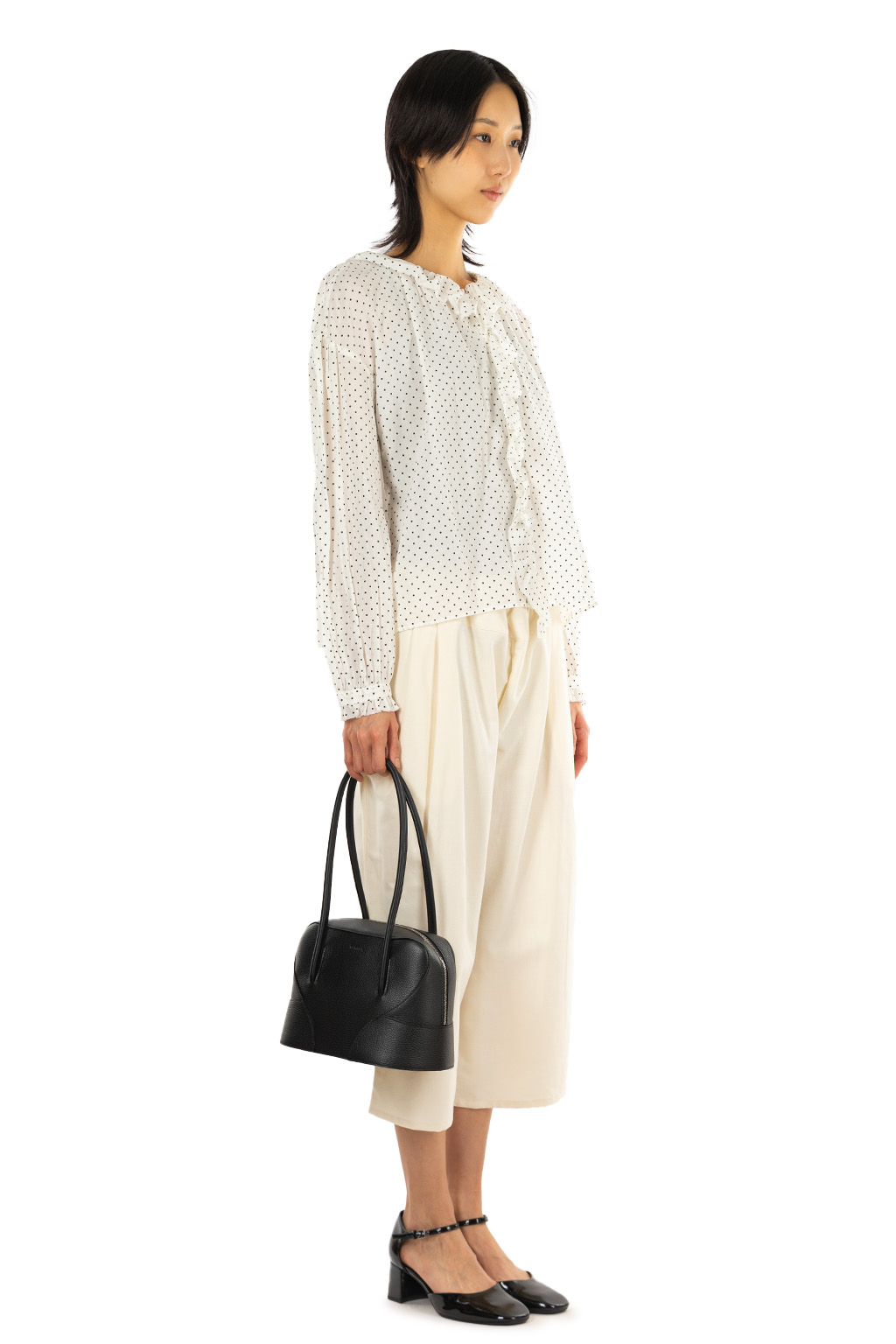 Veritecoeur - Dot Frill Blouse - Whte Dot