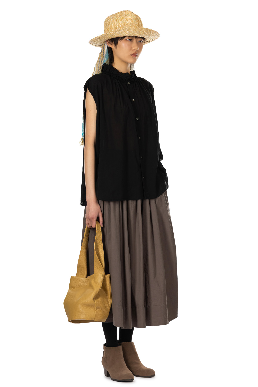 Veritecoeur - Frill Sleeveless Shirt - Antique Black