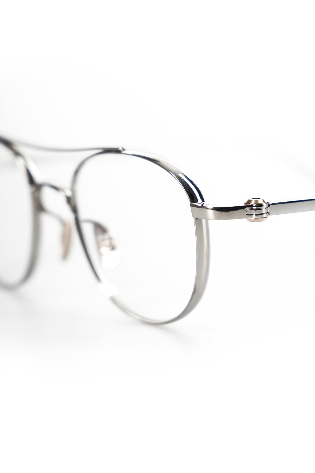 Yuichi Toyama - PALM SPRINGS - Titanium