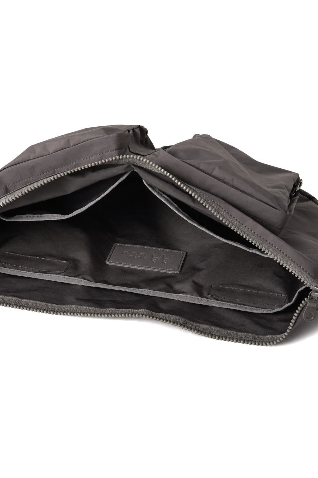 amiacalva Split Yarn Bodybag M - Grey